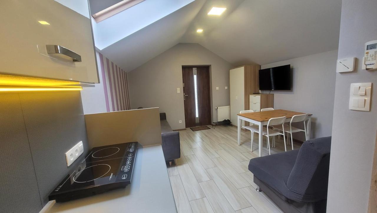 Wrzosowe Wzgórze Apartamenty Chęciny Exterior foto