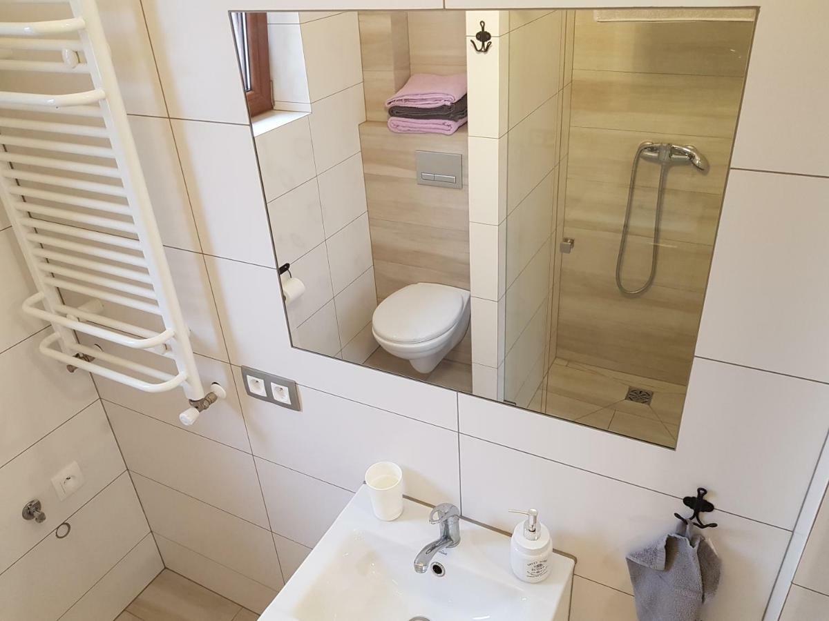 Wrzosowe Wzgórze Apartamenty Chęciny Exterior foto