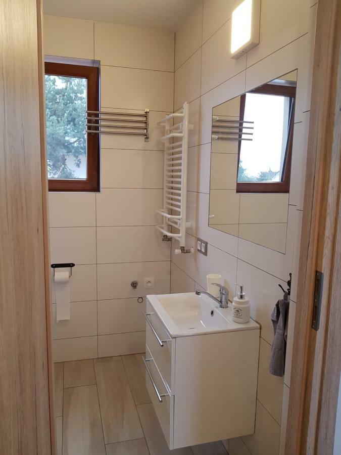 Wrzosowe Wzgórze Apartamenty Chęciny Exterior foto