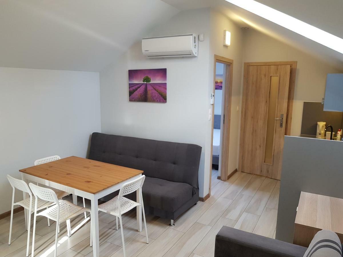 Wrzosowe Wzgórze Apartamenty Chęciny Exterior foto